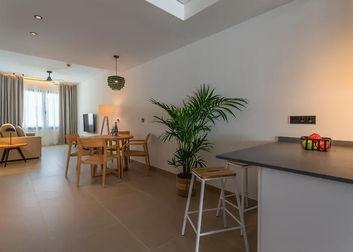 Aparthotel Hamus Conil De La Frontera