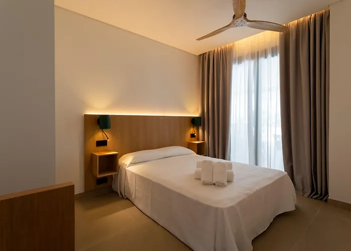 Hamus コニル・デ・ラ・フロンテラ