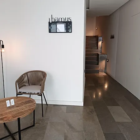 Hamus Aparthotel 4*