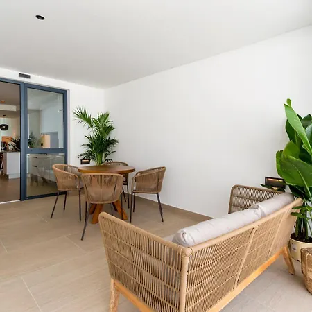 Hamus Apartahotel Conil De La Frontera