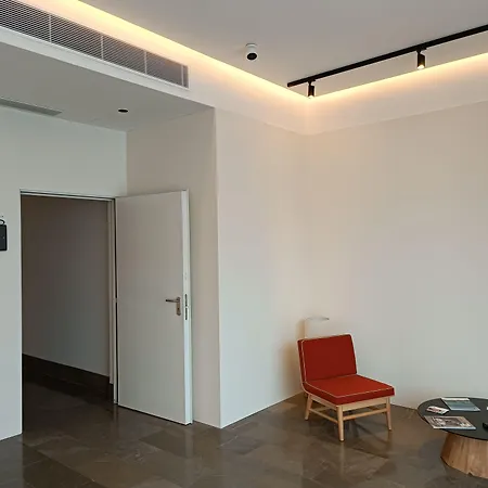 Ξενοδοχείο με διαμερίσματα Hamus 4*